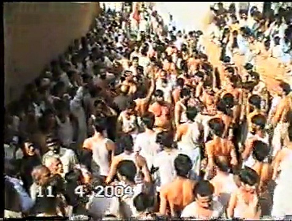 2004ZANJEER