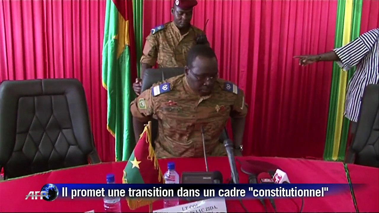 Burkina Faso: le nouvel homme fort du pays promet une transition "dans un cadre constitutionnel"