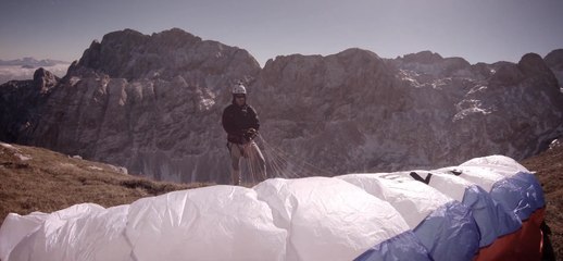 The Waiting Game - Swing Mirage and Swing Spitfire Light Hike And Fly.