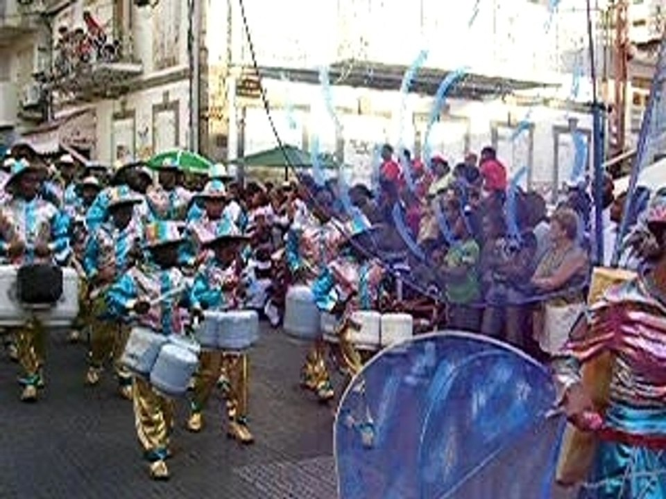 Groupe de musiciens et danseurs