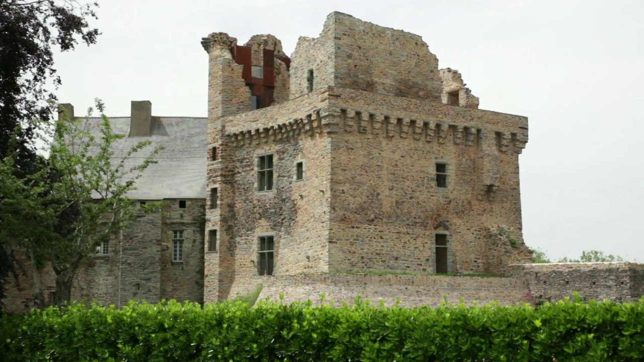 Visitez le Donjon restauré de Châteaubriant