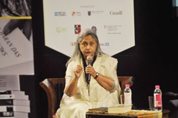 Mom Jaya thinks Abhishek's Happy New Year is nonsense!