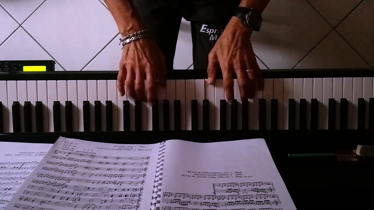 Dance joyeuse(Méthode Colin-44eme semaine)