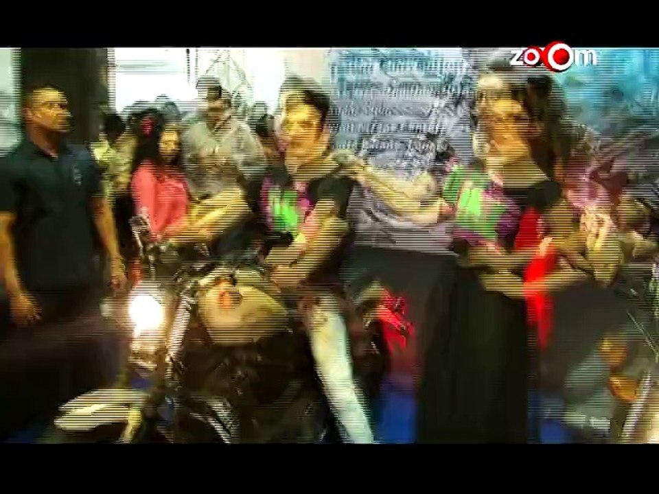 Ranveer Singh, Parineeti Chopra and Ali Zafar make fake tattoos for KIll Dil promotion!