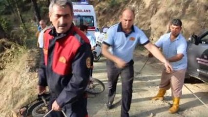 Ekiplerin 80 Metrelik Şarampolden Yaralı Kurtarma Çabası