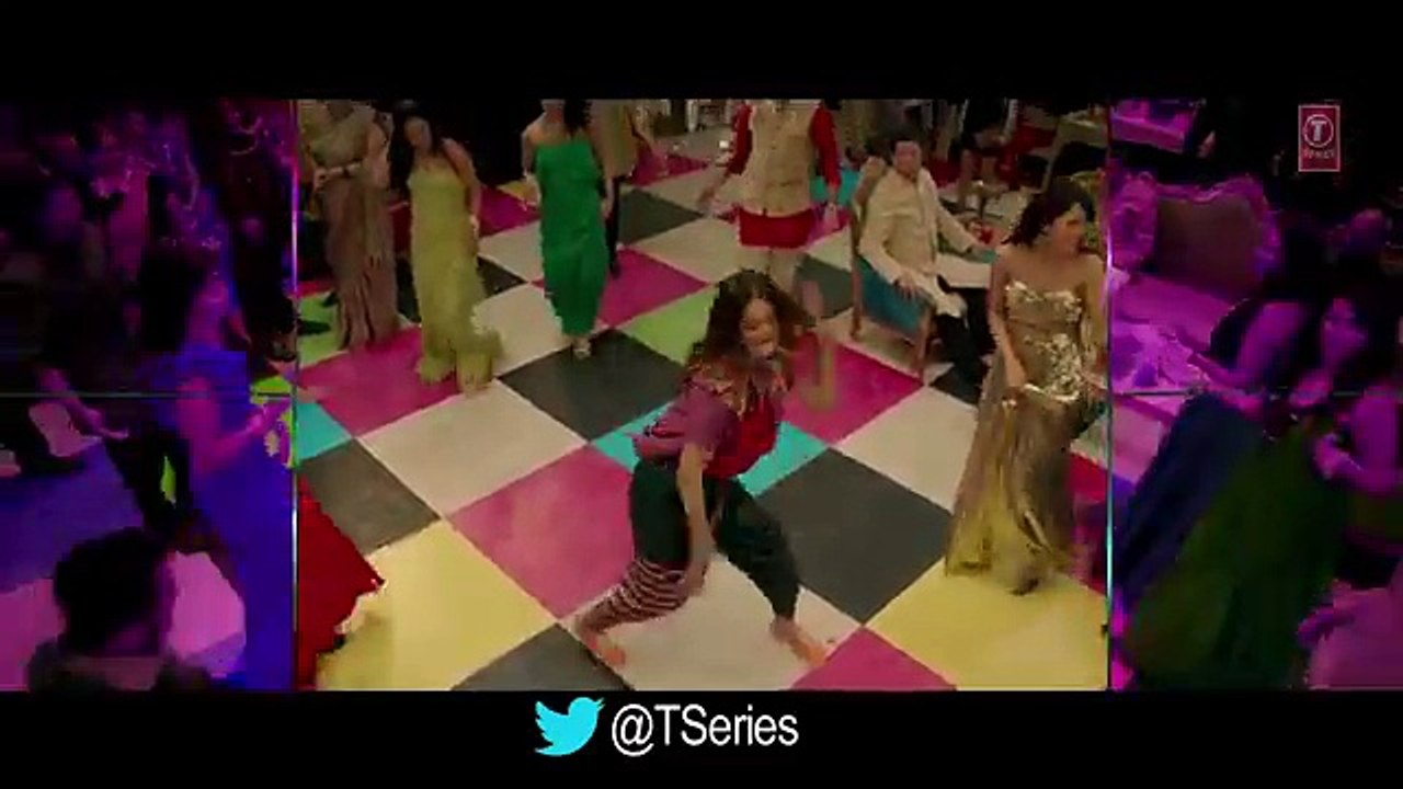ABHI TO PARTY