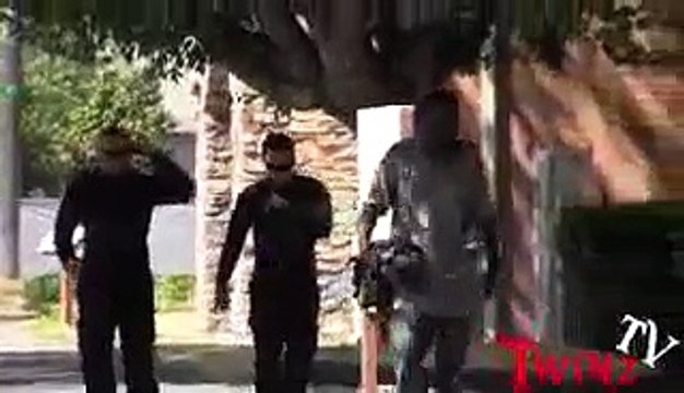 Fake CIA Prank in the Hood (PRANKS GONE WRONG) - Pranks in the Ghetto - PRANKS 2014 - GUN PULLED BY NEW UNLIMITED funny videos c3