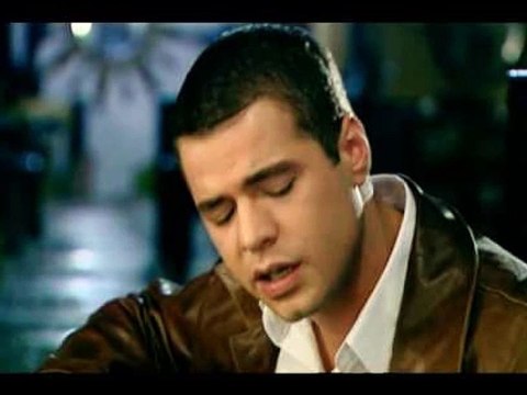 ENGİN NURŞANİ- GÜLOM