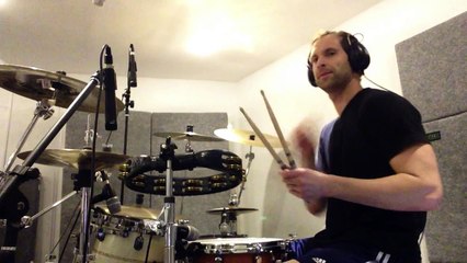 Petr Cech est aussi champion de batterie