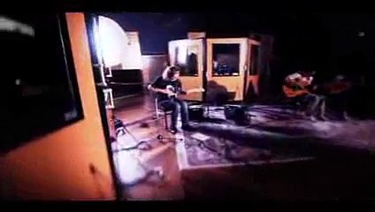 Am tryin- Mahmood Khan featuring Tamasin Howard
