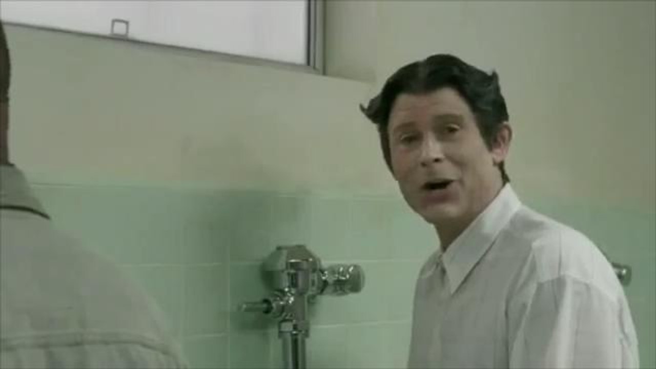 Shy Bladder Group Protesting DirecTV Ad With Rob Lowe