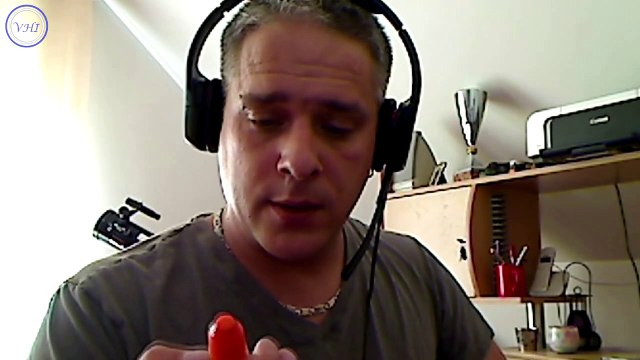 VapHotIn - Test Liquide #3 - Roykin Tabac Intense , Banane, Menthe