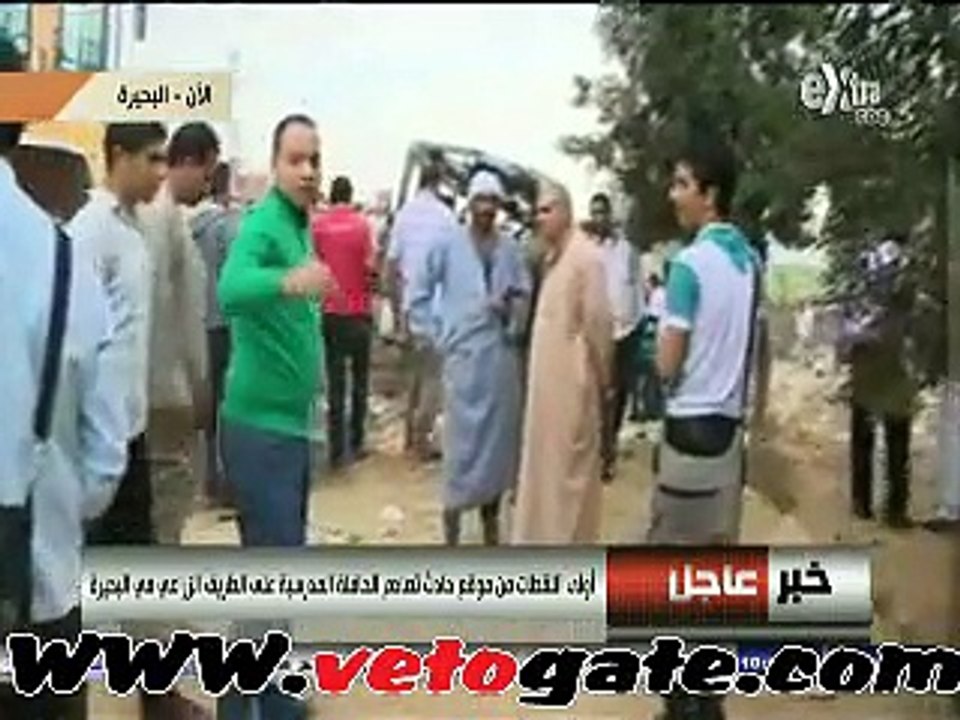 كتب ضحايا أبو حمص تختلط مع بقايا جثثهم المتفحمة