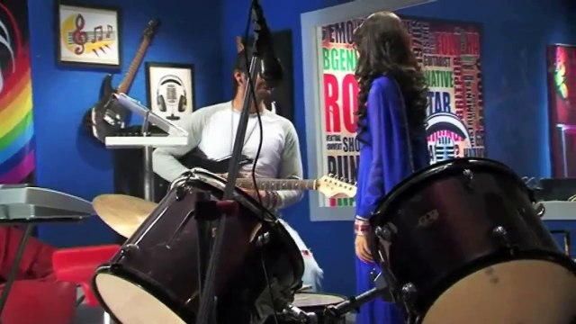 Kumkum Bhagya: Pragya teaches Abhi how to sing