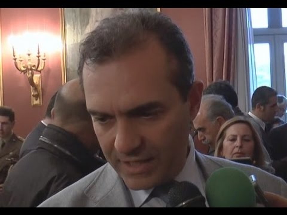 Napoli - Bagnoli, De Magistris: "Il Governo Renzi ha tradito la città" (04.11.14)