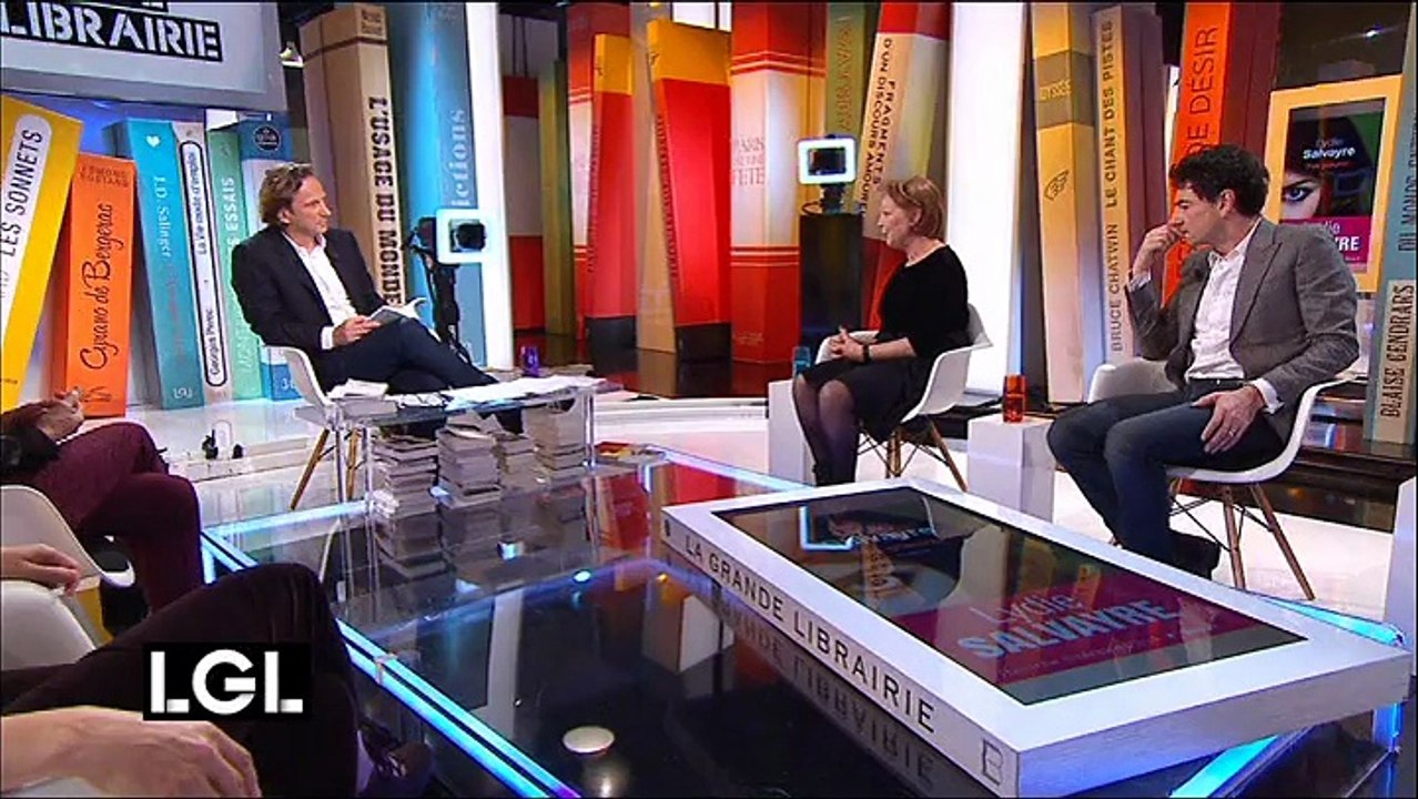 Prix Goncourt 2014 : Lydie Salvayre parle de 'Pas pleurer' dans La Grande Librairie du 30 octobre 2014