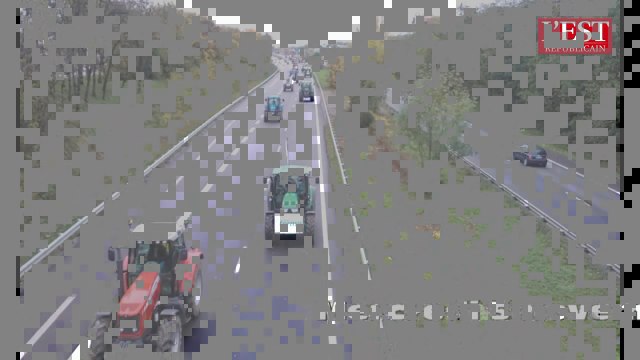 Sur l'A31, les agriculteurs de Meurthe-et-Moselle se rendent en convoir vers la préfecture