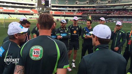 2 new debutants for Australia against southafrica(match played 05-11-14)