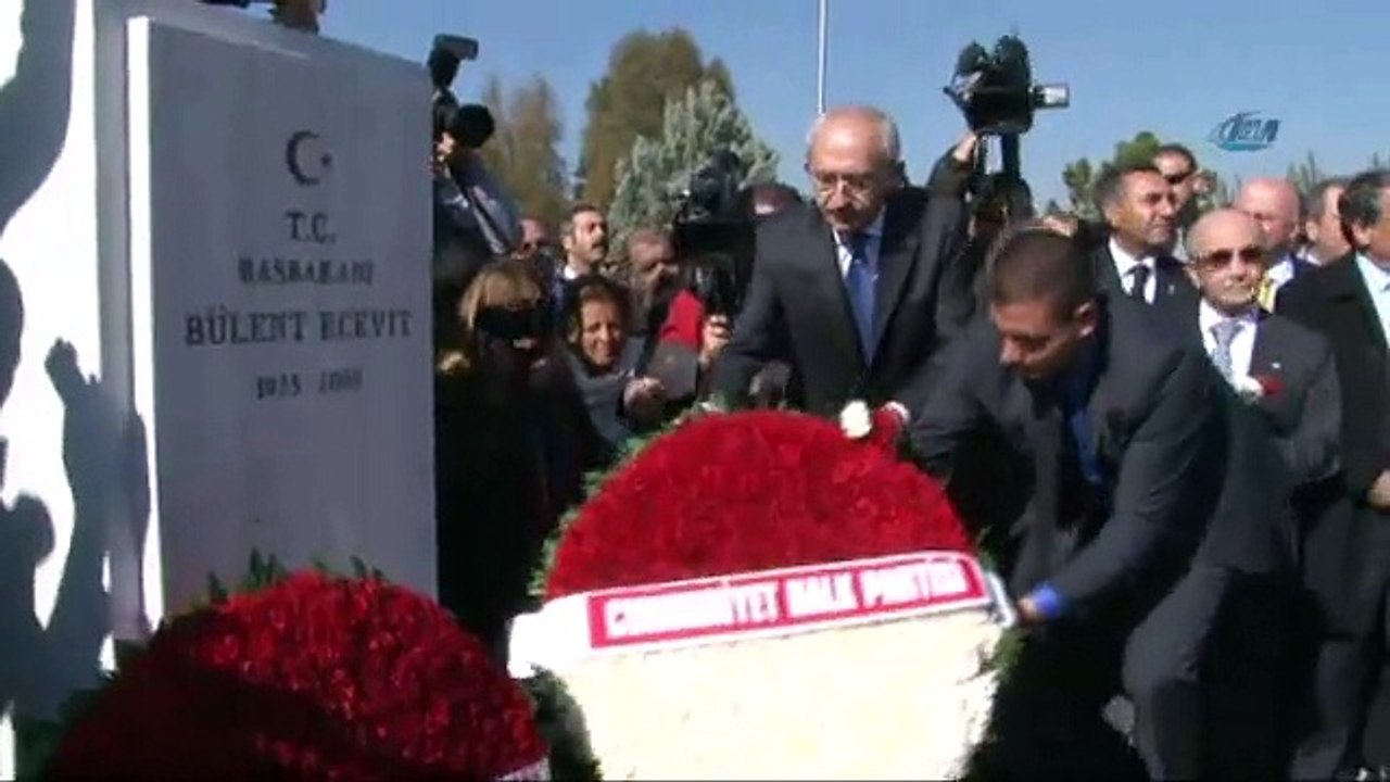 Bülent Ecevit bu yıl da unutulmadı