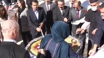 Tokat Üniversitede Aşure Dağıtıldı