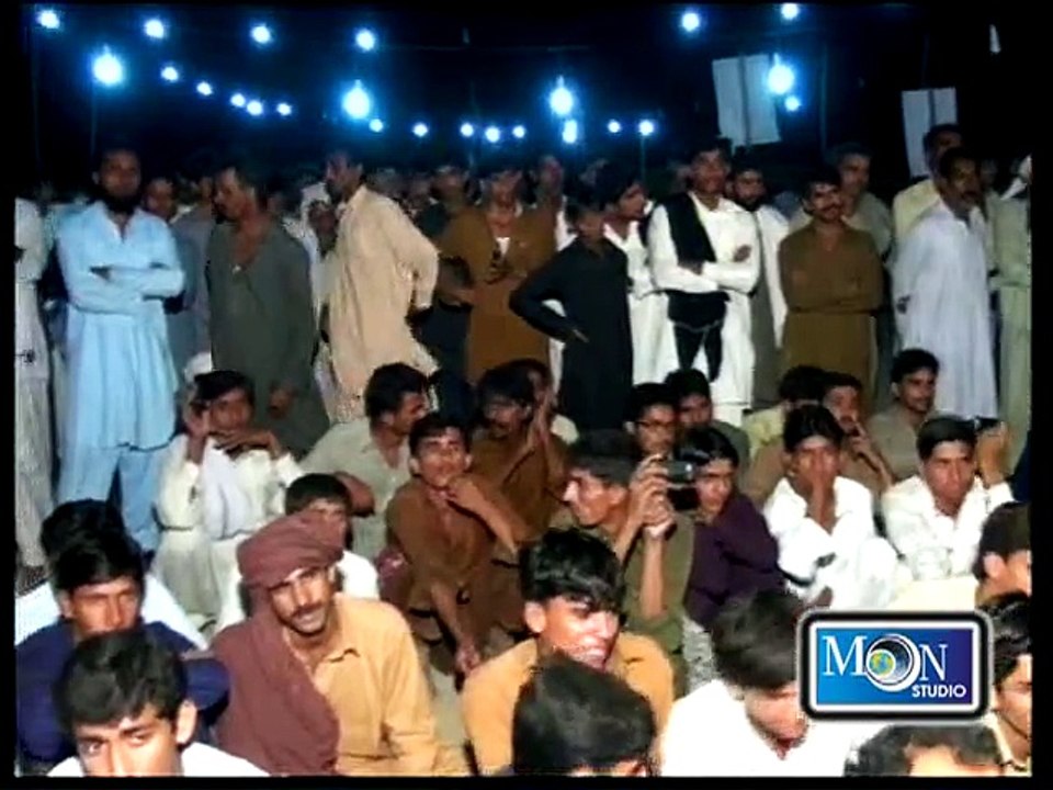 PEHLA SARAIKI AMMAN MUSHAIRA 2015 SARA SARA DIN SINGER MUHAMMAD BASIT NAEEMI