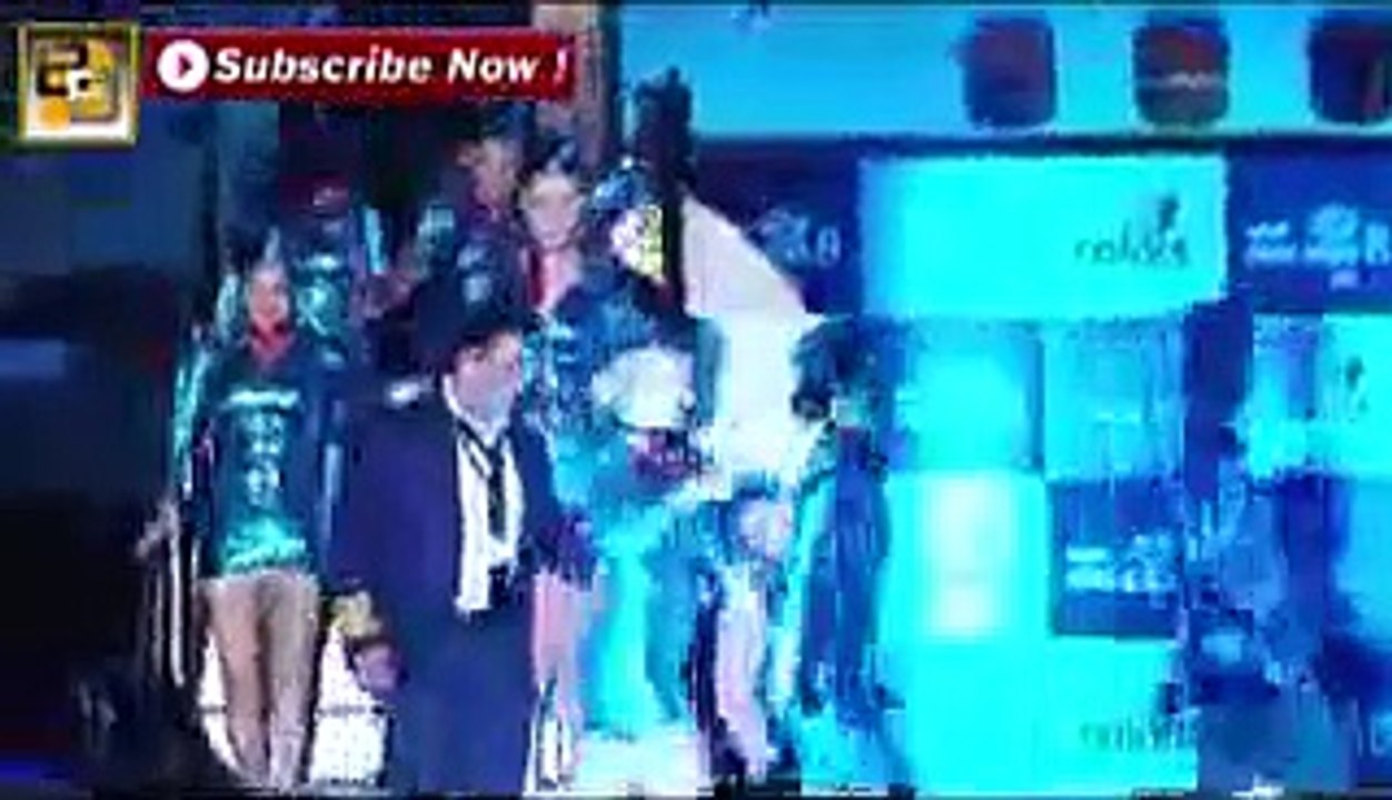 Bigg Boss 8 2nd October 2014 Episode   Gautam Gulati & Praneet turn SERVANTS BY z2 video vines