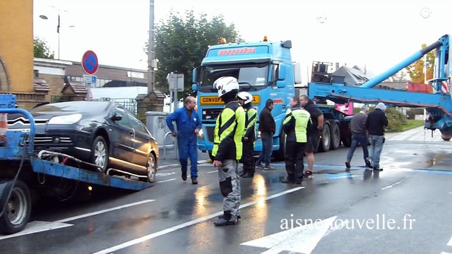 Un convoi exceptionnel bloqué dans la ville de Guise