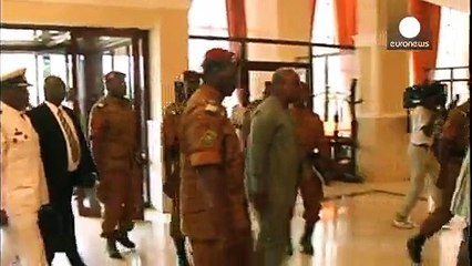 Három nyugat-afrikai vezető közvetít Burkina Fasóban