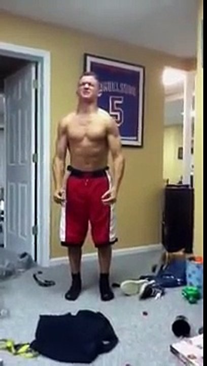 Il s'évanouit devant ses potes qui ne comprennent pas