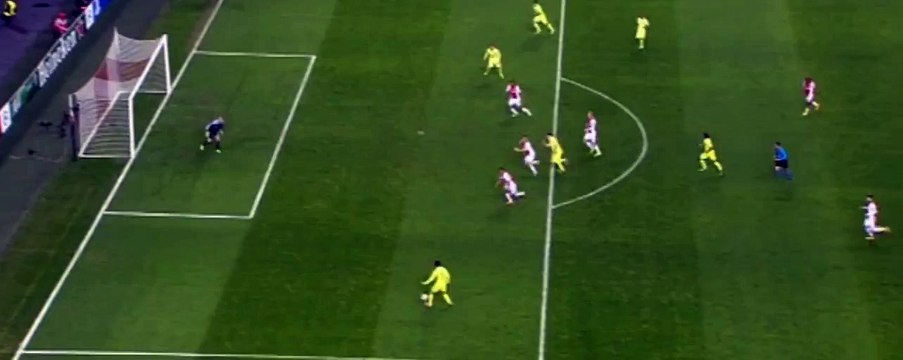 2e but de Lionel Messi face à l'Ajax vs Barcelona 0-2