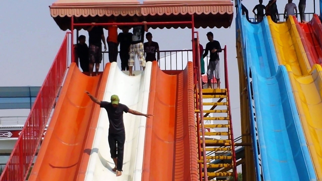 sohail Walking on Slide...