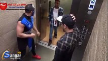 مقلب مضحك جدا داخل مصعد لرجل يلعب ملاكمة