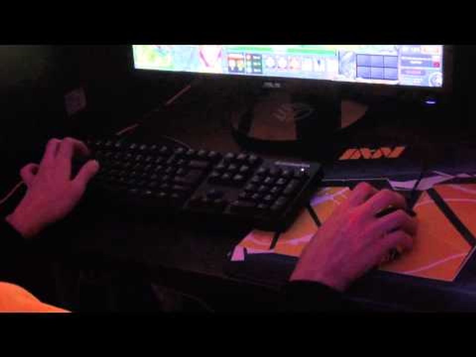 Dendi and Puppey warming up @ DreamHack Summer 2013