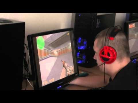 Na`Vi practicing with KaoS before DreamHack