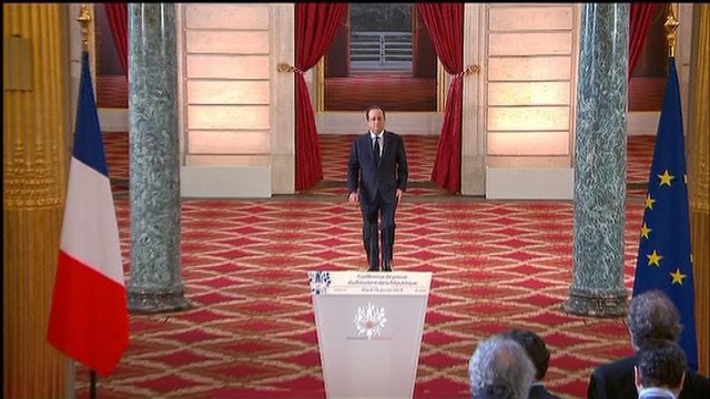 Chômage: le grand échec de François Hollande à mi-mandat