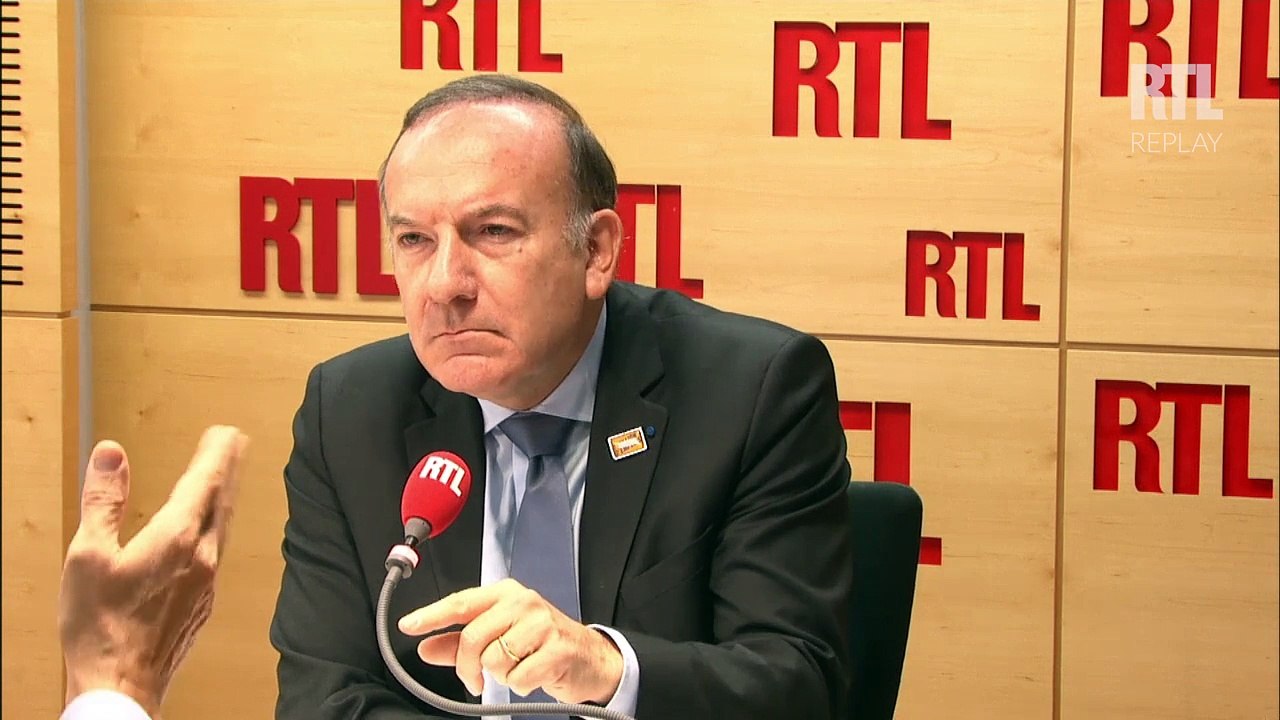 Pierre Gattaz : "François Hollande doit restaurer la confiance auprès des chefs d'entreprise"