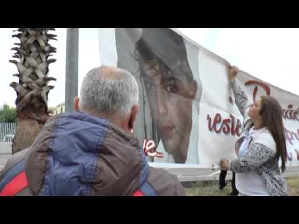 Napoli - Giustizia per Davide Bifolco e Stefano Cucchi, sit-in davanti tribunale -1- (05.11.14)