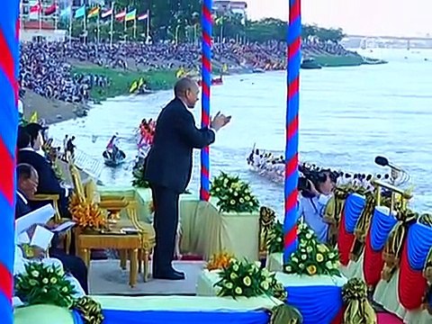 В Камбодже отметили Фестиваль воды