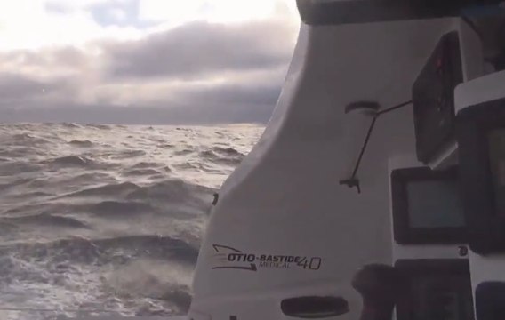 Kito, gris sur gris, ton sur ton !