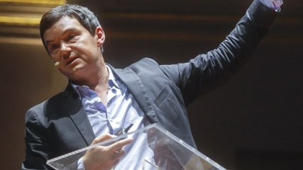Thomas Piketty : "A mi-mandat, le bilan de Hollande est catastrophique"
