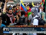 Jóvenes palestinos becados son recibidos con música en Venezuela