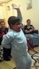 Recep İvedik'in Kayıp Oğlu dans ediyor