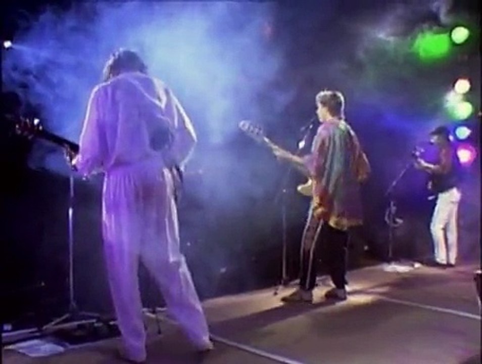 Wishbone Ash - The King Will Come - Live