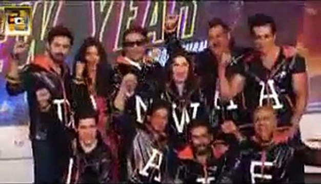 'SHARABI' Video Happy New Year SONG ft Shahrukh Khan & Deepika Padukone RELEASES (NEWS) BY z2 video vines