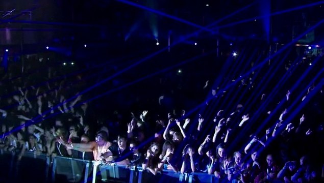 Don't You Worry Child Swedish House Mafia ft John Martin