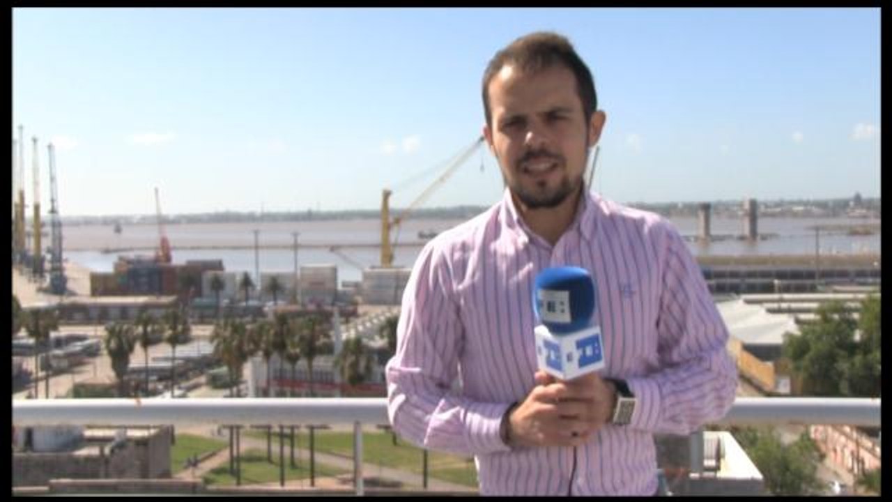 Informe a cámara: Mujica visitará a Rousseff este viernes para felicitarla por su reelección