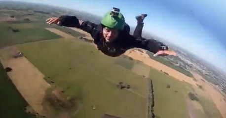 Two Skydivers Lose Track Of Their Altitude