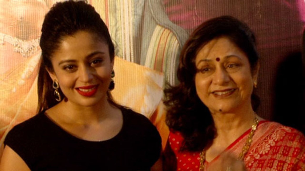 Aruna Irani Holds The Premiere of Bol Baby Bol | Neha Pendse
