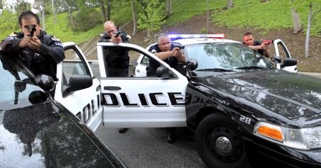 Polisleri Hiç Böyle Görmediniz