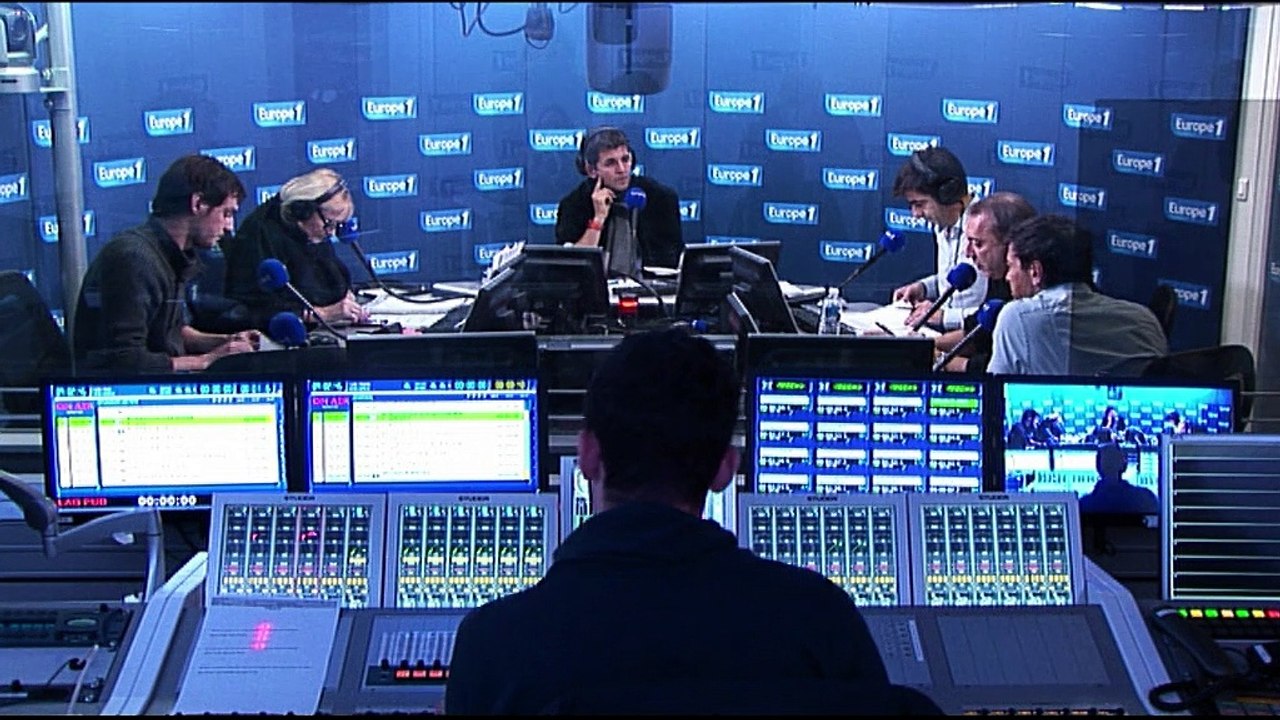 Hollande, audiences, bilan... Voici le zapping matin !